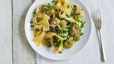 Bring the flavors of the ocean to the table with this summery artichoke pasta with clams