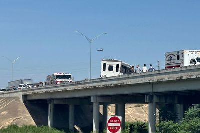 Police: 4 dead in a San Antonio crash involving a bus and a stolen vehicle