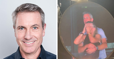 Ex-Employee Reveals Staff’s Reaction To “Toxic” CEO’s Coldplay Kiss Cam Drama