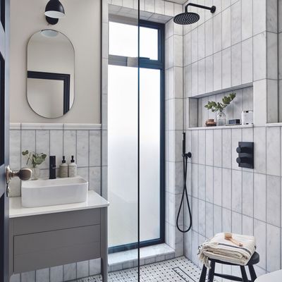 7 savvy buys for organising a small shower - banish clutter in a compact space
