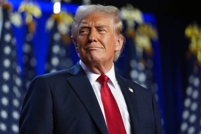 Why isn’t Fox News covering the Wall Street Journal’s bombshell scoop of the Trump-Epstein letter?
