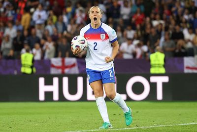 ‘She’s a freak’: Lucy Bronze inspires England’s mentality before Euro 2025 semi-final