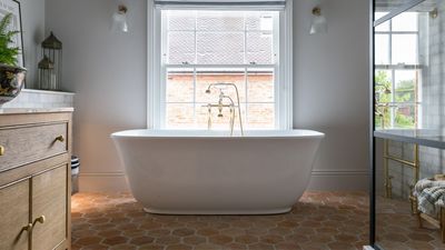 10 Bathroom Flooring Trends That the Best Designers Are Choosing in 2025