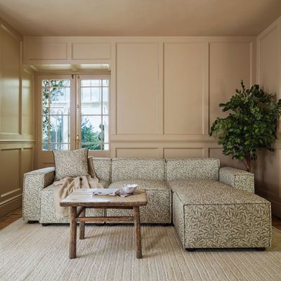 Is this the best Morris & Co. homeware collaboration yet? Swyft has given the heritage prints a modern spin, these beautiful pieces will score you serious style points