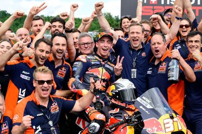 Pedro Acosta turns around ‘dark’ MotoGP season with Czech GP sprint podium