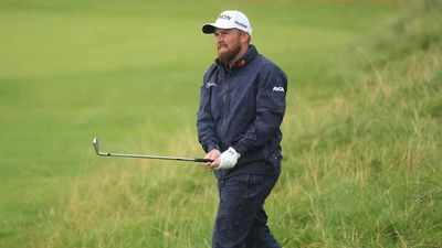 Shane Lowry, Still Angry Over Penalty, Has Miserable Saturday at British Open