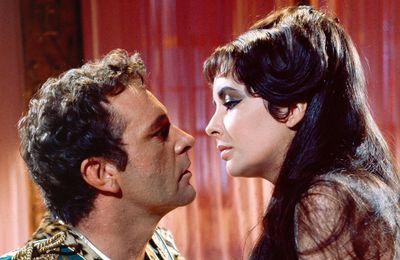 John Goodman recalls being wowed by conversation with Elizabeth Taylor about Richard Burton
