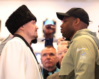 Oleksandr Usyk v Daniel Dubois: undisputed heavyweight championship – as it happened