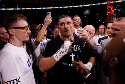 Oleksandr Usyk's next opponent named as Frank Warren confirms 'it's time'