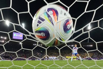 Photo highlights from the quarterfinals of the Women's Euro 25 soccer tournament