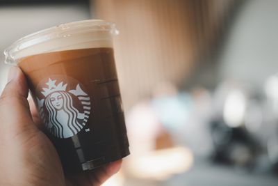 8 Loyalty Programs That Were Modeled After Casino Psychology