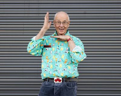 Dr Karl Kruszelnicki: ‘I took my hands off the artery – blood squirted up and hit the ceiling’