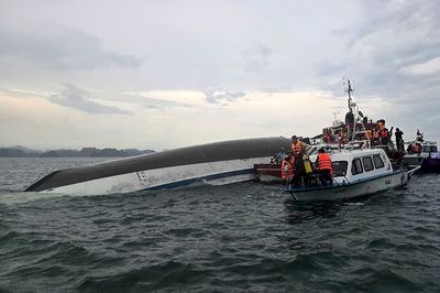 Tourist boat capsizes in Vietnam’s Ha Long Bay, killing 37