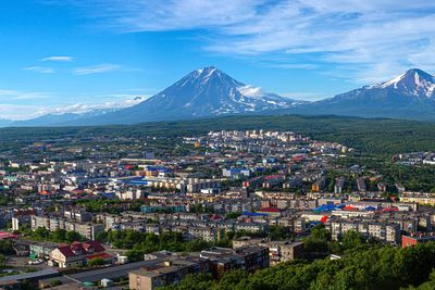 Two earthquakes trigger tsunami warning