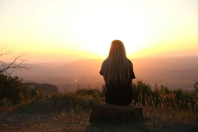Here Are The Top 5 Reasons So Many Women Are Quietly Lonely