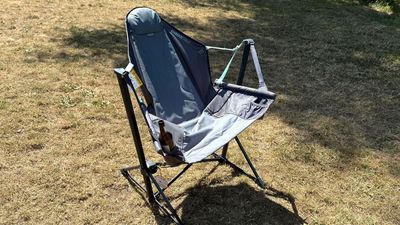 I took the Nemo Stargaze EVO-X stargazing, and it’s brilliant, bizarre, and body-size dependent