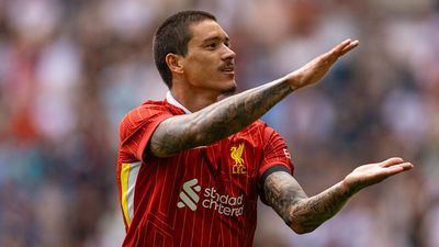 Darwin Nunez Responds to Hugo Ekitike Challenge in Emphatic Liverpool Friendly Win