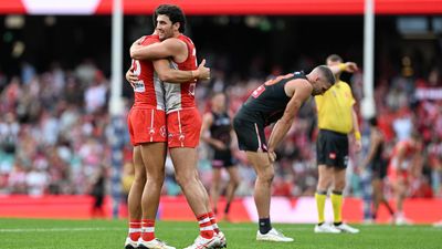 Giants relish top-four chase ahead of Sydney derby