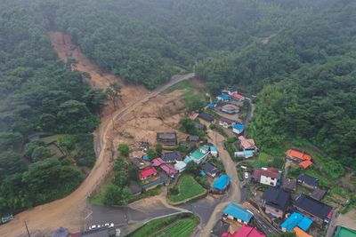Death toll from S Korea rains rises to 18 as met agency warns of heatwaves