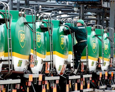 BP appoints new chair to oversee shift back to fossil fuels