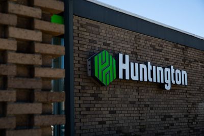 Huntington CFO on the strategic $1.9 billion deal to expand Texas footprint