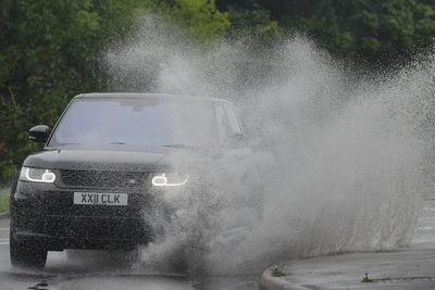 Do nt attempt to drive through flood water after heavy rainfall, motorists warned