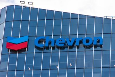Chevron Wins Hess-Related Arbitration, Targets $1 Billion In Merger Synergies