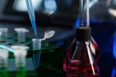 3 Bullish Biotech Stocks With Explosive Growth Trends