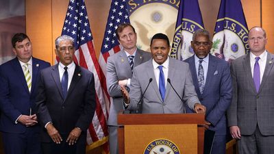 Democrats admit they’re powerless against Trump’s rampage but still won’t threaten shutdown