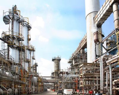 Prax Lindsey oil refinery to shut with 625 jobs at risk after no buyer found