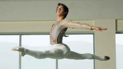 Latino Dancer Isaac Hernández Dazzles New York in 'Swan Lake' Debut with American Ballet Theatre: Celebrated with Birria Tacos