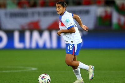 Jess Carter ‘ready to play’ in Euro 2025 semi-final after ‘disgusting’ racist abuse