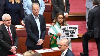 Protests take over from pageantry as parliament returns