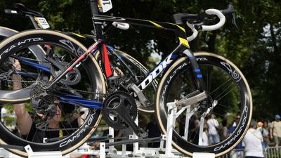 8 useful things Tour de France pros use, that we might actually bother buying