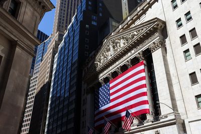 Stocks hit fresh all-time highs as strong earnings continue to power market rally