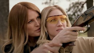The Hunting Wives Wasn’t On My Netflix Radar Before, But I’m Totally Sold By What Critics Are Saying About The ‘Utterly Outlandish’ Series