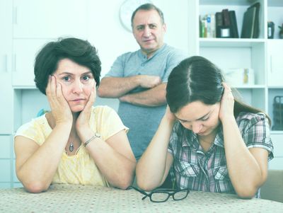 8 Financial Gifts That Have Destroyed Family Reputations