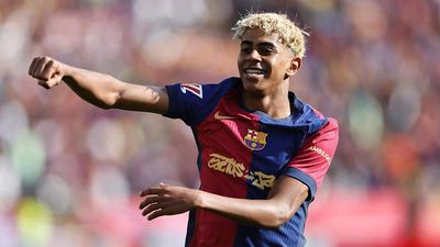 Lamine Yamal Teases Reported Barcelona Signing With Social Media Message