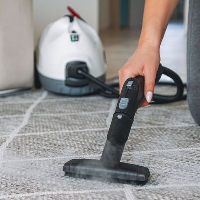 Steam cleaning is one of the most effective ways to get rid of dust mites – but only if you do these 3 things