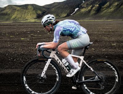 Rosa Klöser and Magnus Bak Klaris rip across Icelandic lava fields for solo wins at The Rift