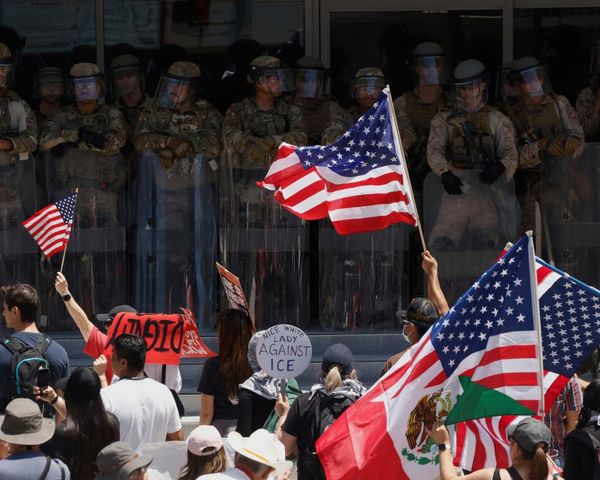 Deployment of all 700 active-duty marines to Los Angeles withdrawn