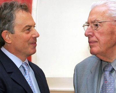 Cenotaph wreath rules were changed to placate unionists, Blair-era files show