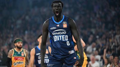 Wildcats sign superstar big man, Fall leaves Breakers