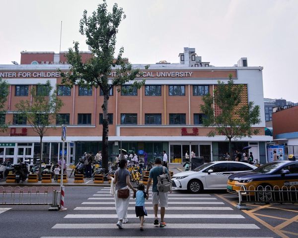 Arrests in China after more than 230 kindergarten children poisoned by lead paint in food