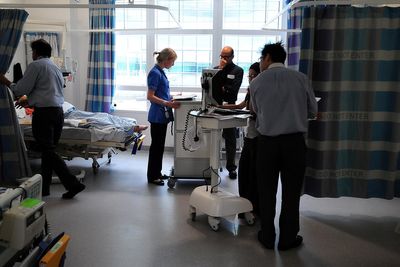 NHS England approach to doctors’ strike ‘seriously risky’, BMA warns