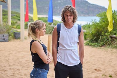 Home and Away spoilers: Lacey warns David and Jo to BACK OFF!