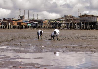 Diving for the disappeared: the dangerous underwater hunt for Colombia’s missing
