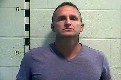 Ex-police officer gets 3-year prison sentence over Breonna Taylor death