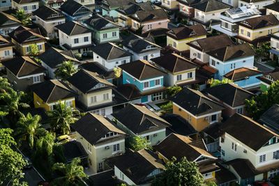 How to Tell If Your Neighborhood Is Quietly Being Bought by Hedge Funds