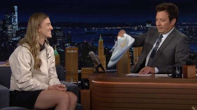 Sabrina Ionescu Surprises Adam Sandler With Sweet Gift Before ‘Tonight Show’